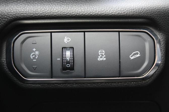Haval Jolion I с пробегом 2022 года, цена 1 850 000 рублей, 47000 км, внедорожник, Автокод Объявления
