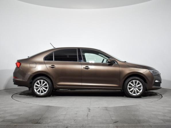 Skoda Rapid II с пробегом 2020 года, цена 1 565 000 рублей, 97000 км, лифтбек, Автокод Объявления
