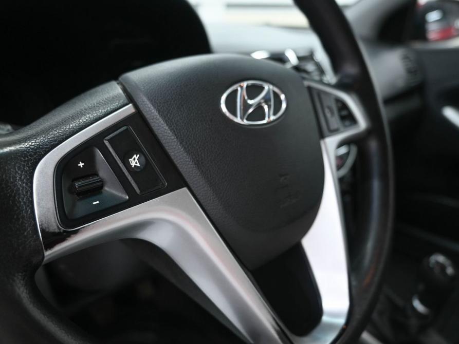 Hyundai Solaris I Ростов-на-Дону  - изображение 12