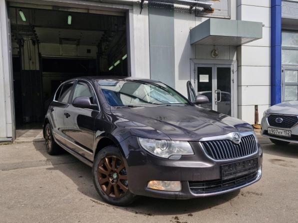 Skoda Superb II с пробегом 2011 года, цена 875 000 рублей, 222297 км, лифтбек, Автокод Объявления