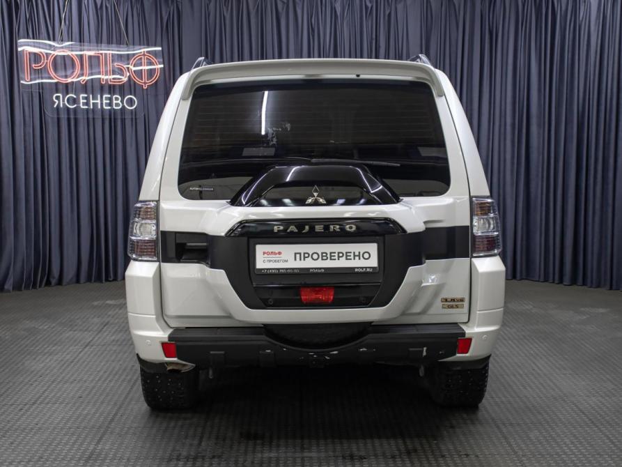 Mitsubishi Pajero IV Рестайлинг 2 Москва  - изображение 6