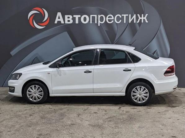Volkswagen Polo V Рестайлинг с пробегом 2019 года, цена 1 185 000 рублей, 141923 км, седан, Автокод Объявления