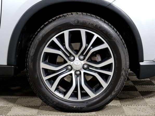 Mitsubishi Outlander III Рестайлинг 2 с пробегом 2018 года, цена 1 749 000 рублей, 84447 км, внедорожник, Автокод Объявления
