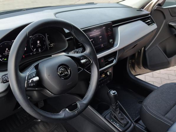 Skoda Rapid II с пробегом 2022 года, цена 2 180 000 рублей, 16500 км, лифтбек, Автокод Объявления
