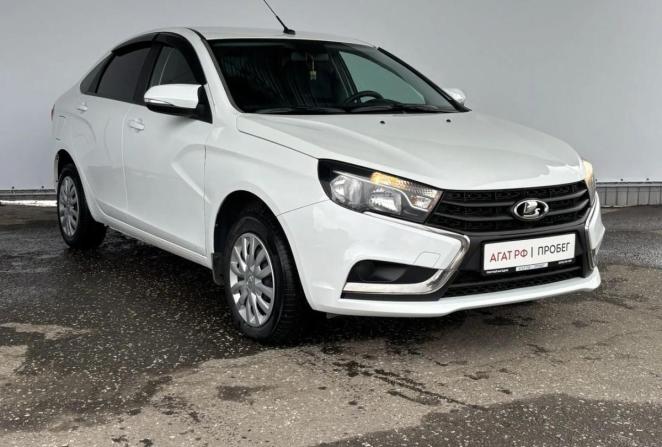 Lada (ВАЗ) Vesta I с пробегом 2022 года, цена 1 050 000 рублей, 98259 км, седан, Автокод Объявления