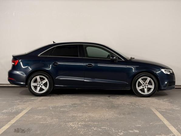 Audi A3 III (8V) Рестайлинг с пробегом 2018 года, цена 1 460 000 рублей, 206969 км, седан, Автокод Объявления