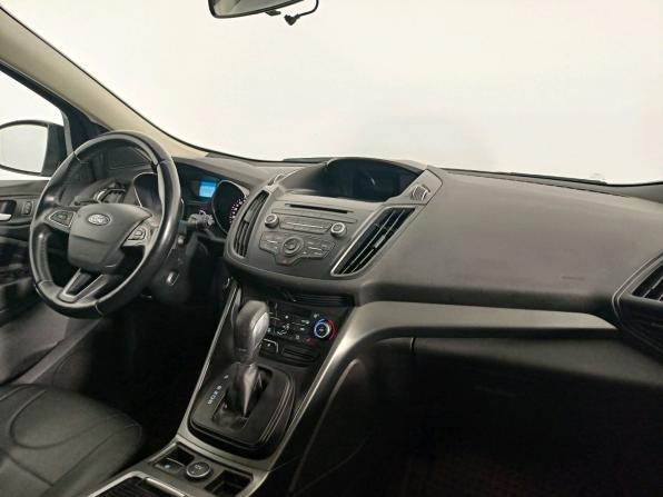 Ford Kuga II Рестайлинг с пробегом 2017 года, цена 1 475 000 рублей, 167000 км, внедорожник, Автокод Объявления