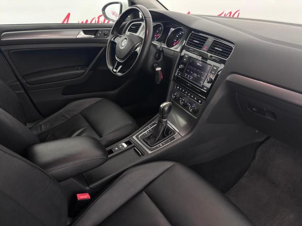 Volkswagen Golf VII с пробегом 2014 года, цена 1 265 000 рублей, 166246 км, хэтчбек, Автокод Объявления