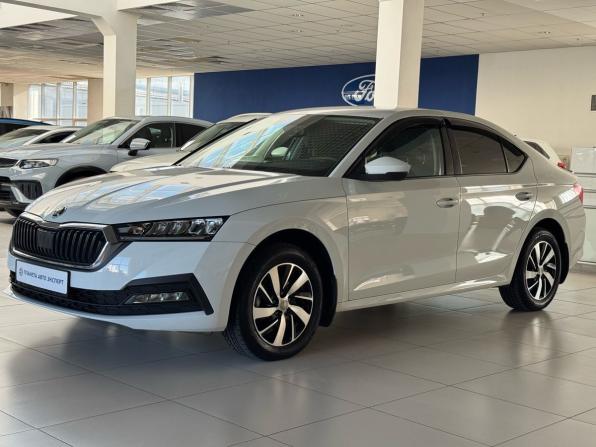 Skoda Octavia IV (A8) с пробегом 2020 года, цена 1 825 000 рублей, 105770 км, лифтбек, Автокод Объявления