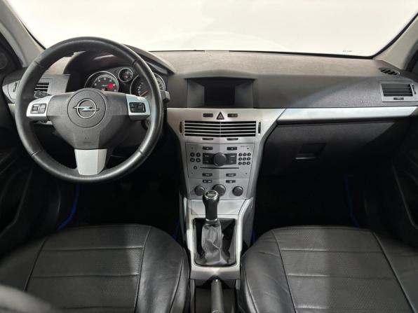 Opel Astra H Рестайлинг с пробегом 2011 года, цена 600 000 рублей, 167072 км, универсал, Автокод Объявления