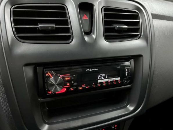Renault Sandero II с пробегом 2017 года, цена 730 000 рублей, 148784 км, хэтчбек, Автокод Объявления
