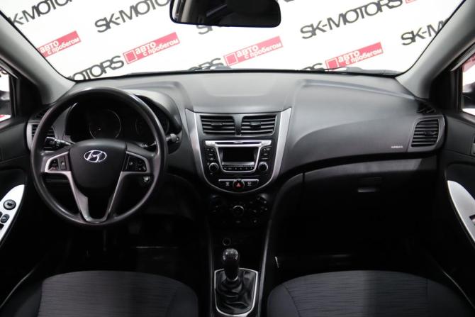 Hyundai Solaris I Рестайлинг с пробегом 2016 года, цена 895 950 рублей, 155993 км, седан, Автокод Объявления