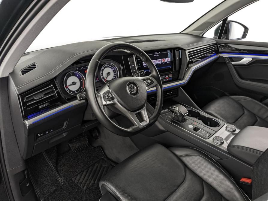 Volkswagen Touareg III Москва  - изображение 16