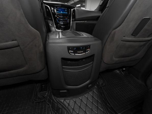 Cadillac Escalade IV с пробегом 2020 года, цена 5 190 000 рублей, 154519 км, внедорожник, Автокод Объявления