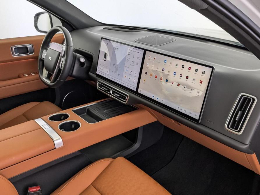Li Auto (Lixiang) L6 Москва  - изображение 13