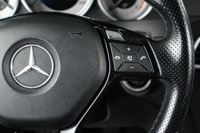 Mercedes-Benz C-Класс III (W204) Рестайлинг с пробегом 2012 года, цена 1 429 000 рублей, 191739 км, купе, Автокод Объявления