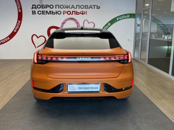 Zeekr 001 I с пробегом 2023 года, цена 4 850 000 рублей, 44350 км, лифтбек, Автокод Объявления