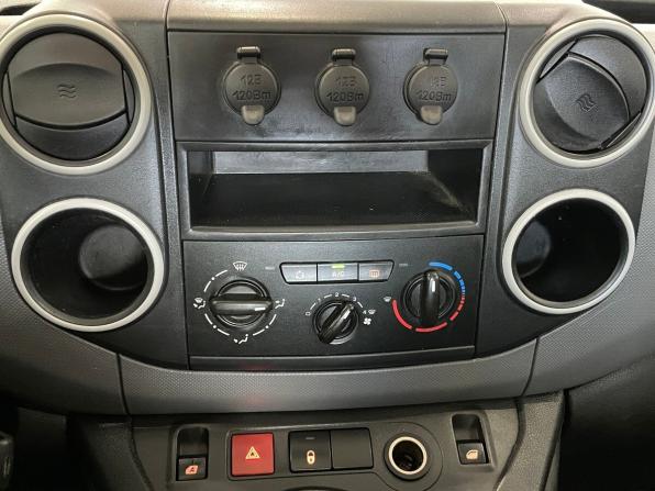 Citroen Berlingo II Рестайлинг с пробегом 2013 года, цена 559 000 рублей, 334511 км, минивэн, Автокод Объявления