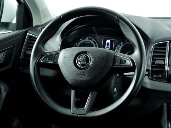 Skoda Karoq I с пробегом 2020 года, цена 2 048 000 рублей, 83729 км, внедорожник, Автокод Объявления