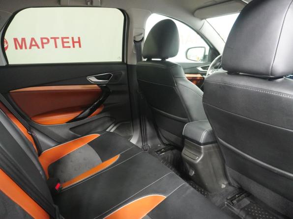 Lada (ВАЗ) Vesta I Рестайлинг (NG) с пробегом 2024 года, цена 1 560 000 рублей, 12500 км, универсал, Автокод Объявления