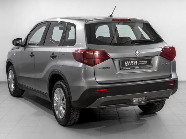 Suzuki Vitara II Рестайлинг с пробегом 2021 года, цена 1 840 000 рублей, 100903 км, внедорожник, Автокод Объявления