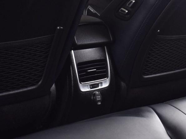 Geely Atlas I с пробегом 2019 года, цена 1 799 995 рублей, 136539 км, внедорожник, Автокод Объявления