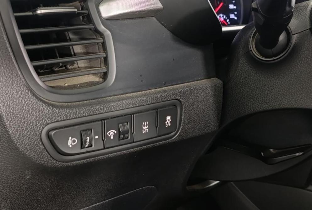 Kia Rio IV Волгоград  - изображение 12