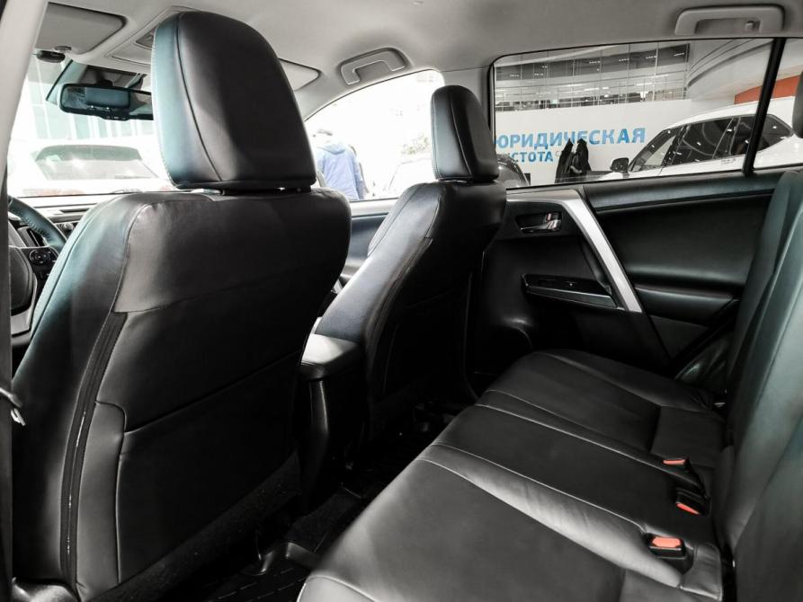 Toyota RAV4 IV (XA40) Рестайлинг Казань  - изображение 15