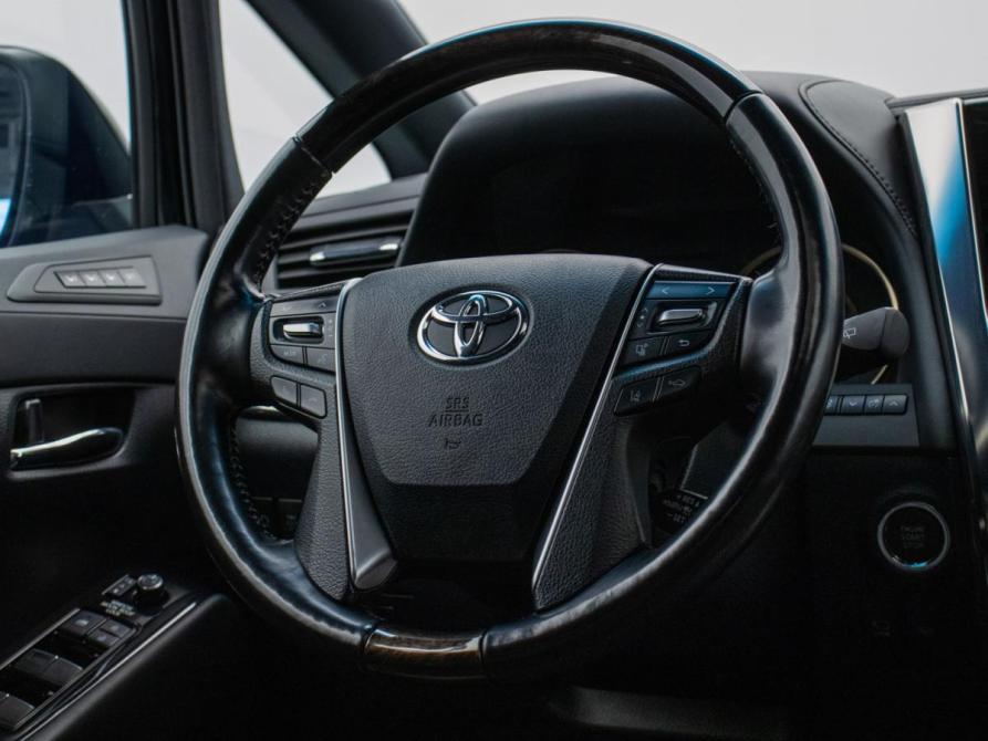 Toyota Alphard III Рестайлинг Москва  - изображение 15