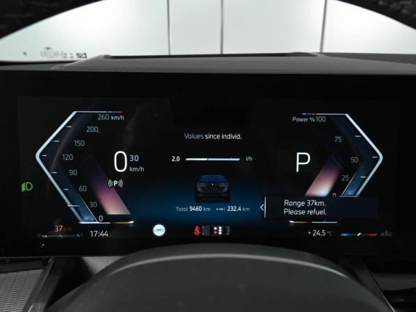 BMW 5 серии VIII (G60/G61/G68) с пробегом 2024 года, цена 7 649 000 рублей, 9460 км, седан, Автокод Объявления