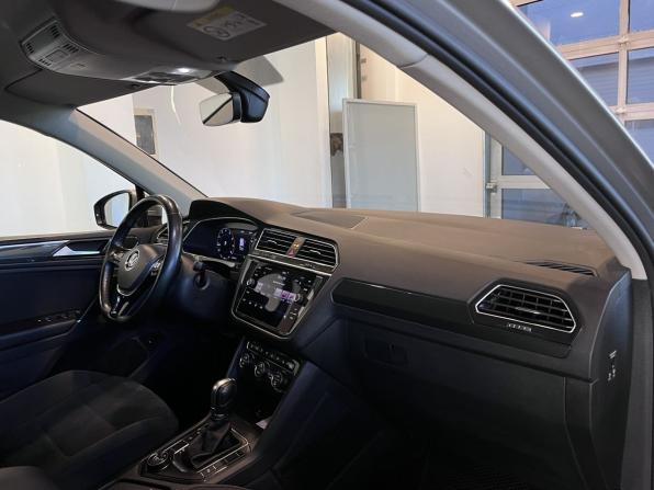 Volkswagen Tiguan II с пробегом 2018 года, цена 2 510 000 рублей, 130831 км, внедорожник, Автокод Объявления