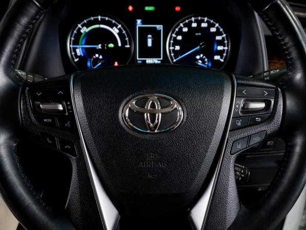 Toyota Alphard III Рестайлинг с пробегом 2018 года, цена 4 200 000 рублей, 88678 км, минивэн, Автокод Объявления