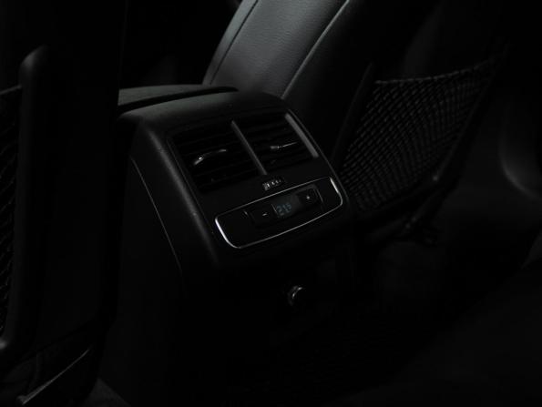 Audi A4 V (B9) с пробегом 2016 года, цена 2 376 000 рублей, 182333 км, седан, Автокод Объявления