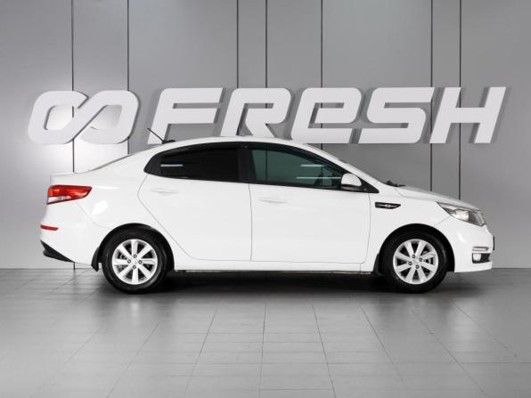 Kia Rio III Рестайлинг с пробегом 2017 года, цена 1 259 000 рублей, 116486 км, седан, Автокод Объявления