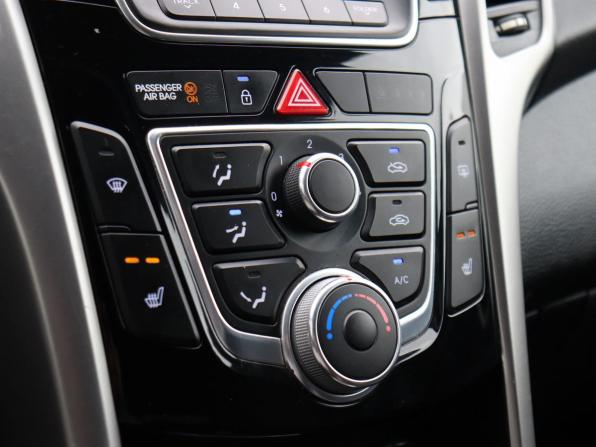 Hyundai i30 II с пробегом 2012 года, цена 1 049 000 рублей, 105563 км, хэтчбек, Автокод Объявления