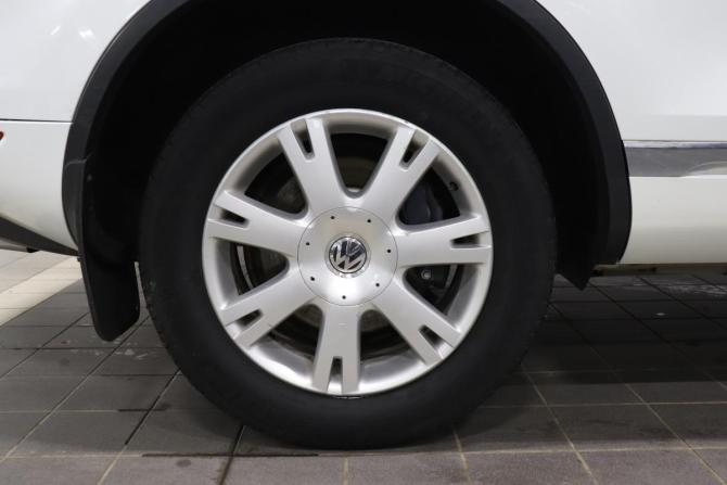 Volkswagen Touareg II с пробегом 2013 года, цена 2 401 000 рублей, 132357 км, внедорожник, Автокод Объявления