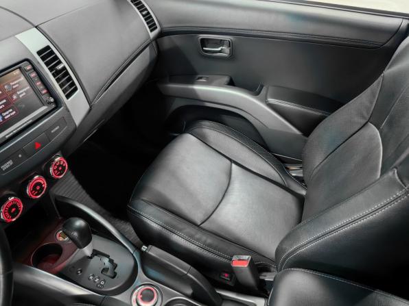 Mitsubishi Outlander II Рестайлинг с пробегом 2012 года, цена 1 430 000 рублей, 183000 км, внедорожник, Автокод Объявления