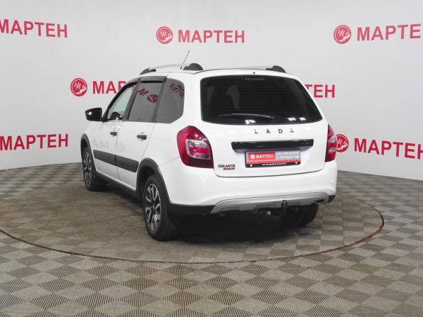Lada (ВАЗ) Granta I Рестайлинг с пробегом 2023 года, цена 878 000 рублей, 44351 км, универсал, Автокод Объявления