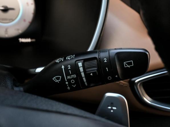 Hyundai Santa Fe IV Рестайлинг с пробегом 2021 года, цена 3 259 800 рублей, 74666 км, внедорожник, Автокод Объявления
