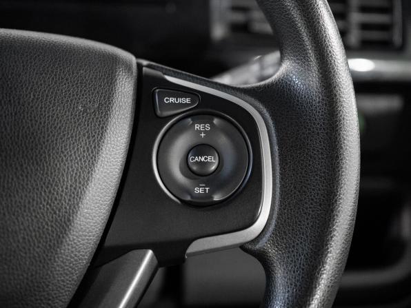 Honda Stepwgn V с пробегом 2015 года, цена 1 649 500 рублей, 129000 км, минивэн, Автокод Объявления