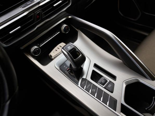 Geely Coolray I с пробегом 2020 года, цена 1 558 000 рублей, 114671 км, внедорожник, Автокод Объявления