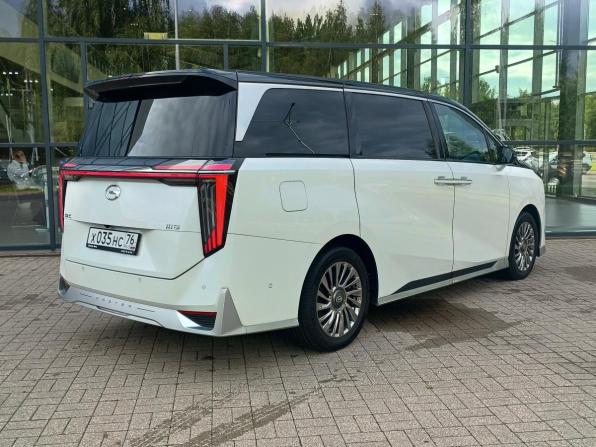 GAC M8 с пробегом 2024 года, цена 4 200 000 рублей, 45375 км, минивэн, Автокод Объявления