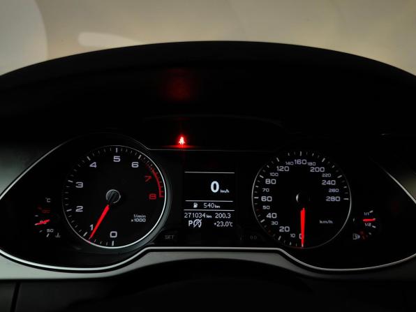 Audi A4 IV (B8) Рестайлинг с пробегом 2014 года, цена 1 149 000 рублей, 271000 км, универсал, Автокод Объявления