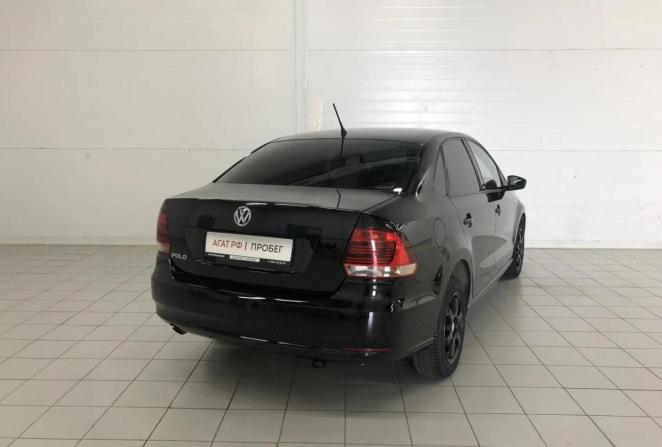 Volkswagen Polo V Рестайлинг с пробегом 2016 года, цена 980 000 рублей, 86949 км, седан, Автокод Объявления