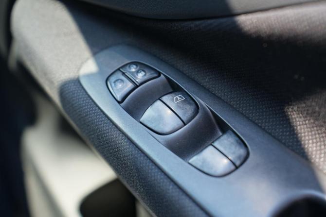 Nissan Serena IV (C26) с пробегом 2013 года, цена 1 290 000 рублей, 214489 км, минивэн, Автокод Объявления