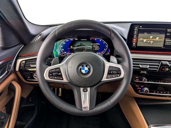 BMW 5 серии VII (G30/G31/G38) Рестайлинг с пробегом 2021 года, цена 5 225 000 рублей, 52720 км, седан, Автокод Объявления
