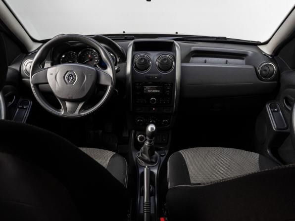 Renault Duster I Рестайлинг с пробегом 2017 года, цена 1 350 000 рублей, 140023 км, внедорожник, Автокод Объявления