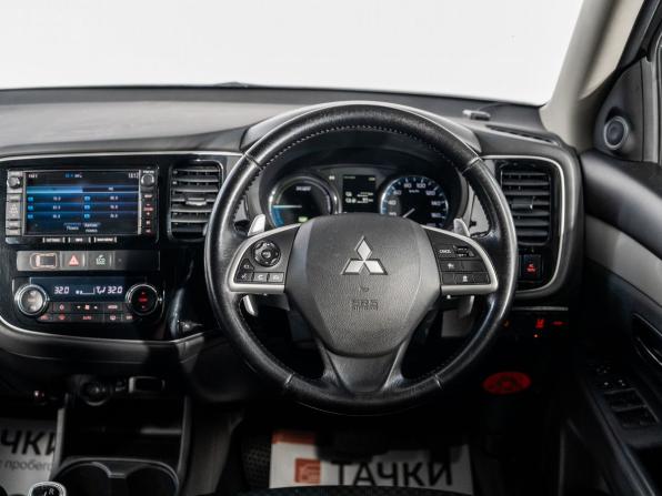 Mitsubishi Outlander III Рестайлинг с пробегом 2015 года, цена 1 849 500 рублей, 190736 км, внедорожник, Автокод Объявления