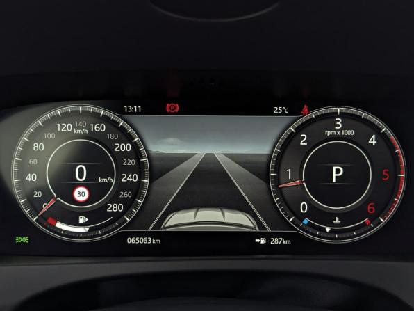 Jaguar F-Pace I с пробегом 2019 года, цена 3 620 000 рублей, 65060 км, внедорожник, Автокод Объявления