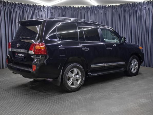 Toyota Land Cruiser 200 Series Рестайлинг 1 с пробегом 2012 года, цена 3 598 000 рублей, 260988 км, внедорожник, Автокод Объявления